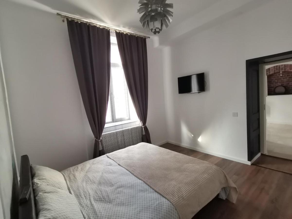 Casa J. Gusbeth Apartment Brasov Exterior photo